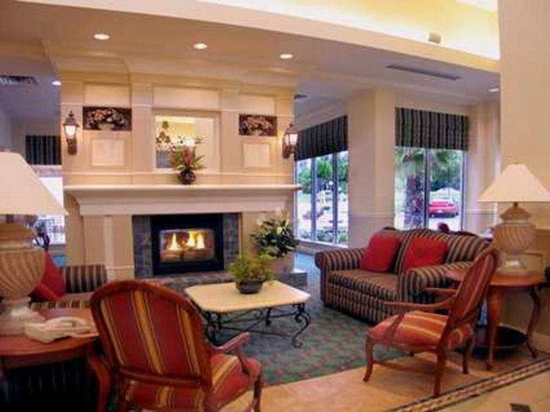 Hilton Garden Inn Redding Exterior photo